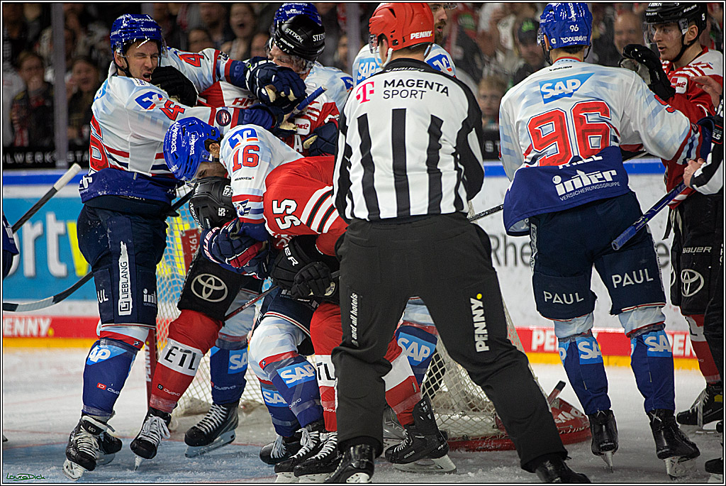 PENNY DEL; Koelner Haie-Adler Mannheim; Koeln, 21.03.2023